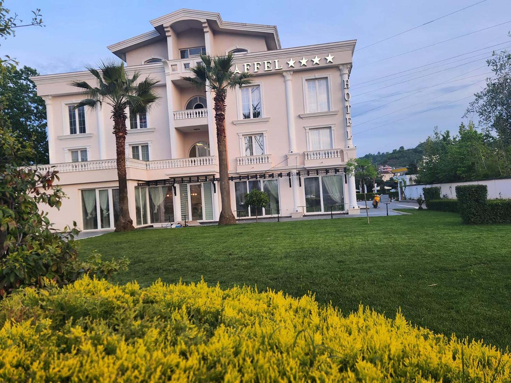 Hotel Eiffel Yrsheku Buitenkant foto