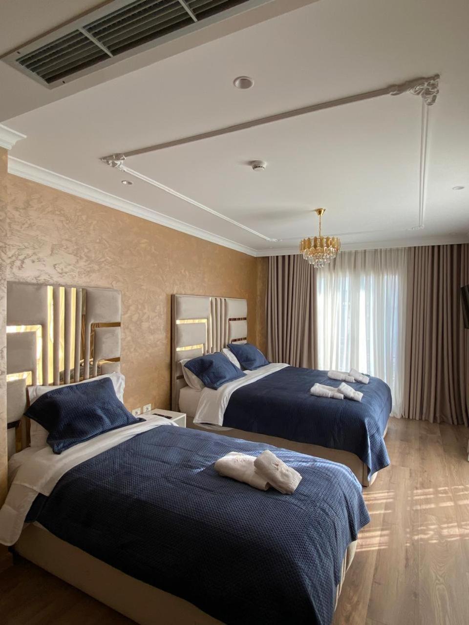 Hotel Eiffel Yrsheku Buitenkant foto